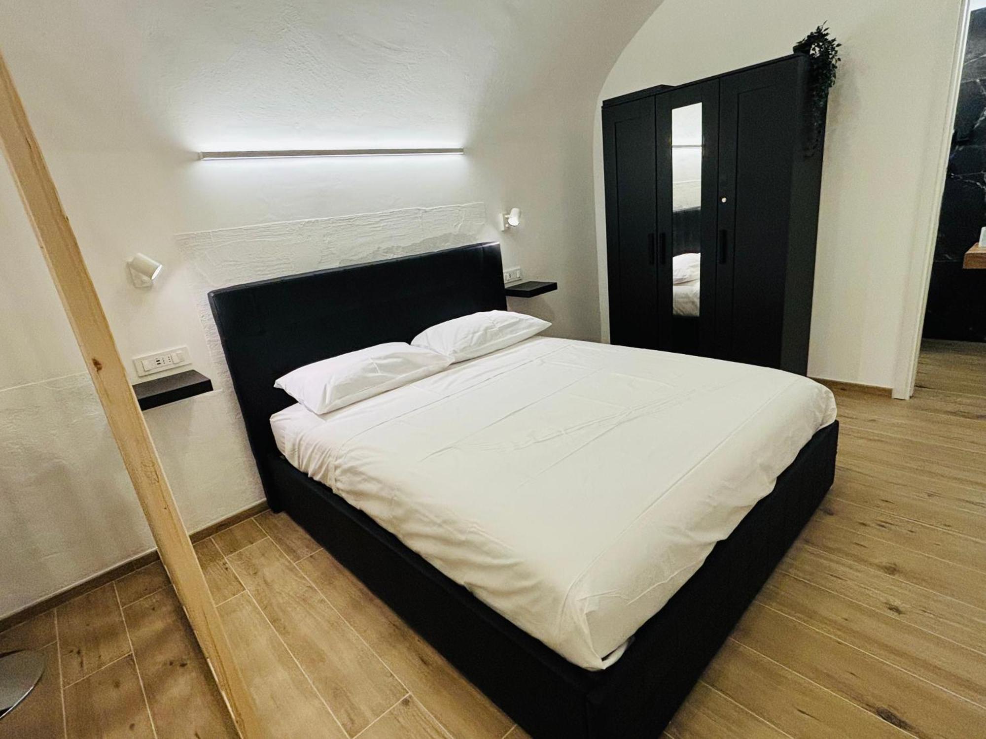 La Petite Suite San Remo Buitenkant foto